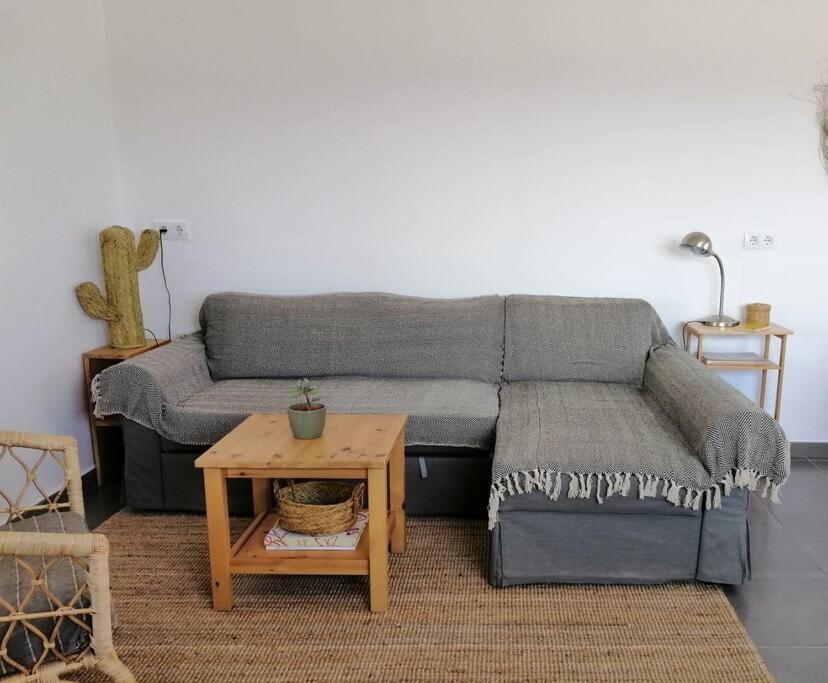卢凯内纳-德拉斯托雷斯Casa Jardin. Vivienda Rural En Zona Tranquila.别墅 外观 照片
