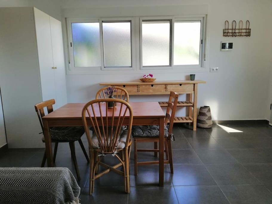 卢凯内纳-德拉斯托雷斯Casa Jardin. Vivienda Rural En Zona Tranquila.别墅 外观 照片