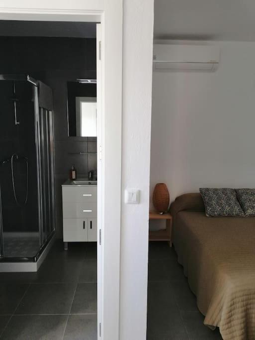 卢凯内纳-德拉斯托雷斯Casa Jardin. Vivienda Rural En Zona Tranquila.别墅 外观 照片